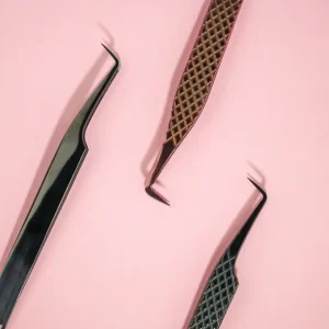 Tweezers pink